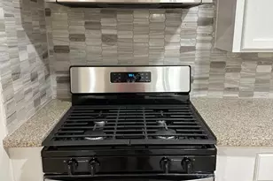 119 Lakewood Dr, Baytown, TX 77520 - Photo 11