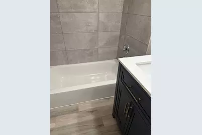 119 Lakewood Drive, Baytown, TX 77520 - Photo 7