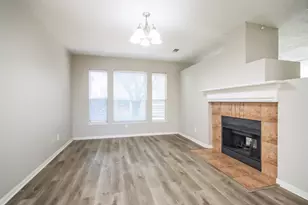 16206 Hollow Rock Dr, Houston, TX 77070 - Photo 5