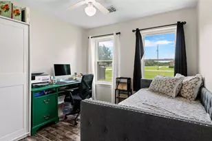 7460 Commander Roland Dr, Hitchcock, TX 77563 - Photo 21
