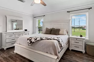 7460 Commander Roland Dr, Hitchcock, TX 77563 - Photo 15