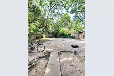 1238 Peden Street #2, Houston, TX 77006 - Photo 21