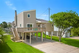 13835 San Domingo Dr, Galveston, TX 77554 - Photo 25