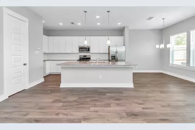 2733 Ruhman Fields Drive, Houston, TX 77008 - Photo 7