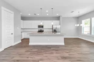 2733 Ruhman Flds Dr, Houston, TX 77008 - Photo 7