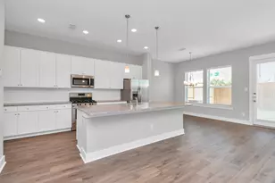 2733 Ruhman Flds Dr, Houston, TX 77008 - Photo 3