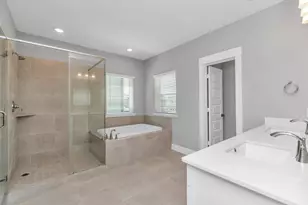 2733 Ruhman Flds Dr, Houston, TX 77008 - Photo 23