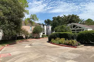 7900 N Stadium Dr, Houston, TX 77030 - Photo 17
