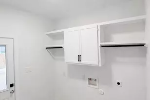 311 E Lobit, Baytown, TX 77520 - Photo 5