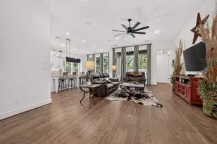 15211 Deseo Dr, Conroe, TX 77302 - Photo 9