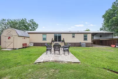 857 E Guadalupe Street, La Grange, TX 78945 - Photo 19