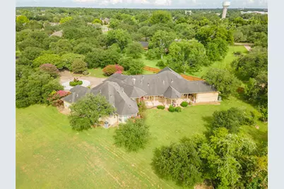 101 Rosewood Street, Lake Jackson, TX 77566 - Photo 43