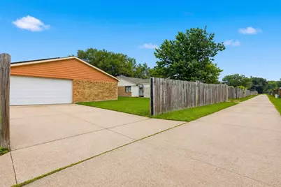 14634 Meyersville Drive, Houston, TX 77049 - Photo 7