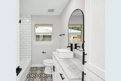 4238 T C Jester Boulevard, Houston, TX 77018 - Photo 25