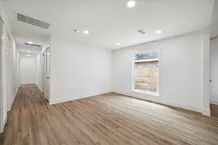 9319 Carousel Ln, Houston, TX 77080 - Photo 13