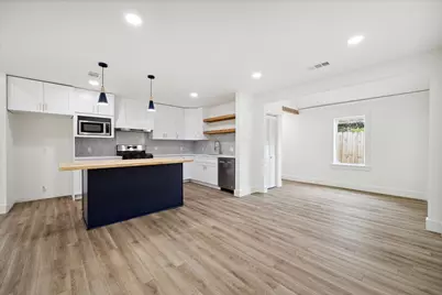 9319 Carousel Lane, Houston, TX 77080 - Photo 15