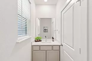 6071 Cebra St, Houston, TX 77091 - Photo 19