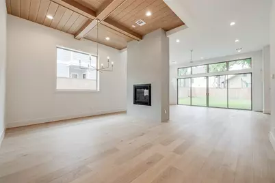 1002 E 6th 1/2 Street, Houston, TX 77009 - Photo 21