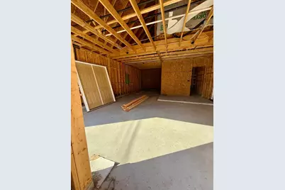 1002 E 6th 1/2 Street, Houston, TX 77009 - Photo 13