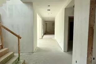 1002 E 6th 1/2 St, Houston, TX 77009 - Photo 13