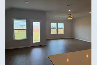 1107 Legrand Street, Brenham, TX 77833 - Photo 3