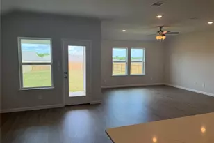 1107 Legrand St, Brenham, TX 77833 - Photo 3
