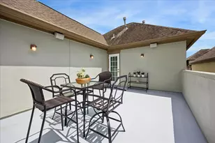2215 Nantucket Dr, Houston, TX 77057 - Photo 27