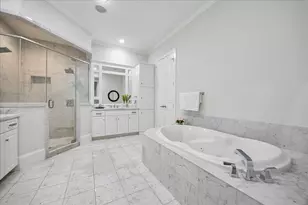 2215 Nantucket Dr, Houston, TX 77057 - Photo 15