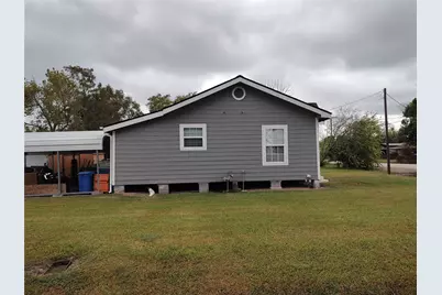 414 Avenue E, Highlands, TX 77562 - Photo 13