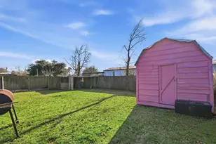 829 Becker St, Channelview, TX 77530 - Photo 17
