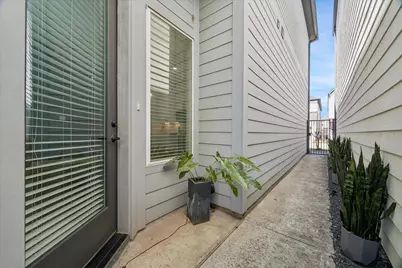 9009 Wellspring Drive, Houston, TX 77080 - Photo 7