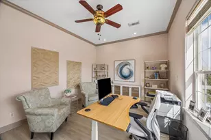 426 Sunset Cir, Tiki Island, TX 77554 - Photo 25
