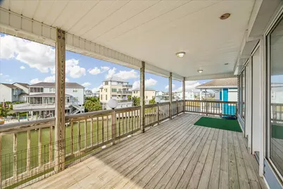 426 Sunset Circle, Tiki Island, TX 77554 - Photo 39