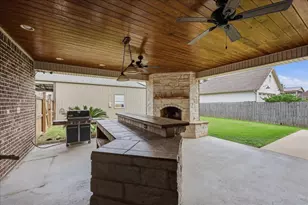 780 Adam Cir, Orange, TX 77630 - Photo 9