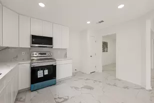 9315 Beringwood Dr, Houston, TX 77083 - Photo 15