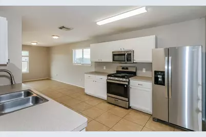 5006 Roth Forest Lane, Spring, TX 77389 - Photo 9