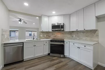 2792 Forest Point Drive, League City, TX 77573 - Photo 13