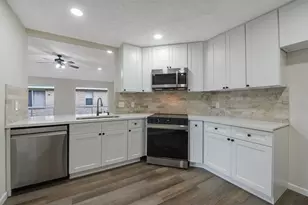 2792 Forest Point Dr, League City, TX 77573 - Photo 13