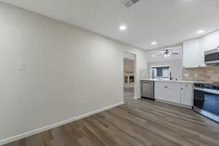 2792 Forest Point Dr, League City, TX 77573 - Photo 17