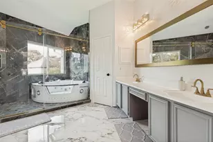 4219 Glenchase Ln, Houston, TX 77014 - Photo 13
