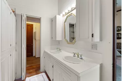 351 E Colorado Street, La Grange, TX 78945 - Photo 35