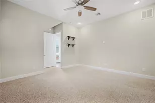 3015 Preston St, Houston, TX 77003 - Photo 5