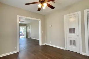 813 Nursery Rd, Clute, TX 77531 - Photo 17