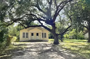 813 Nursery Rd, Clute, TX 77531 - Photo 23