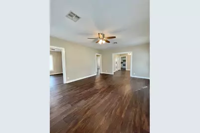 813 Nursery Road, Clute, TX 77531 - Photo 19