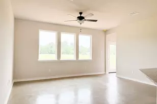 879 Pineview Circle, Jewett, TX 75846 - Photo 5