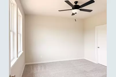 879 Pineview Circle, Jewett, TX 75846 - Photo 11