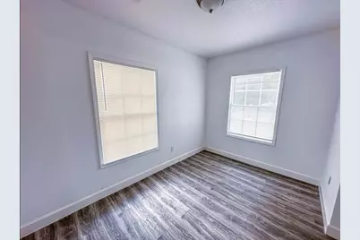 2555 Pierce Street, Beaumont, TX 77703 - Photo 15