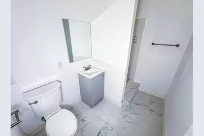 2555 Pierce Street, Beaumont, TX 77703 - Photo 3