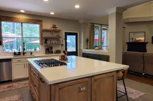 8762 Sunset Heights Ln, Conroe, TX 77302 - Photo 17